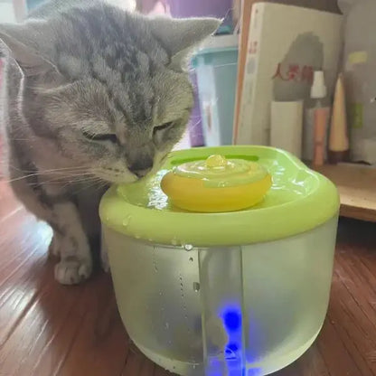 High-Capacity Pet Water Fountain - Ultra Quiet & Auto Filter