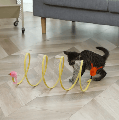 Tunnel With Feathers And Sisal Toy